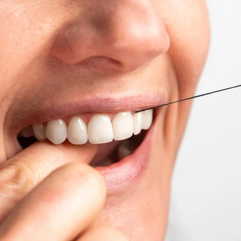 30M Vegan Biodegradable Bamboo Charcoal Dental Floss with Refillable Glass Holder Mint Flavored Tiny Floss (Black,White)